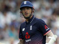 Champions Trophy Live: Hales Falls With England In Driving Seat In Chase