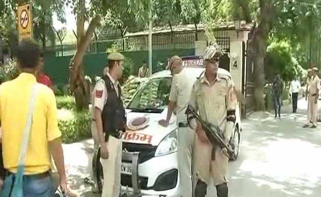 Bomb Hoax At Delhi High Court, SWAT Teams, Fire Engines At Spot
