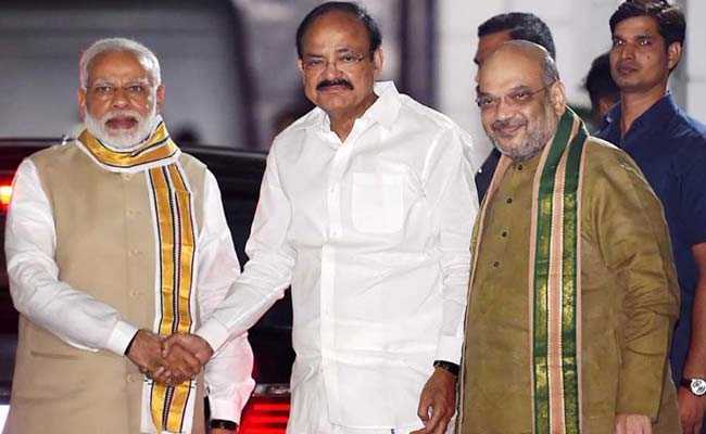For Vice President, BJP Picks Venkaiah Naidu vs Gopalkrishna Gandhi